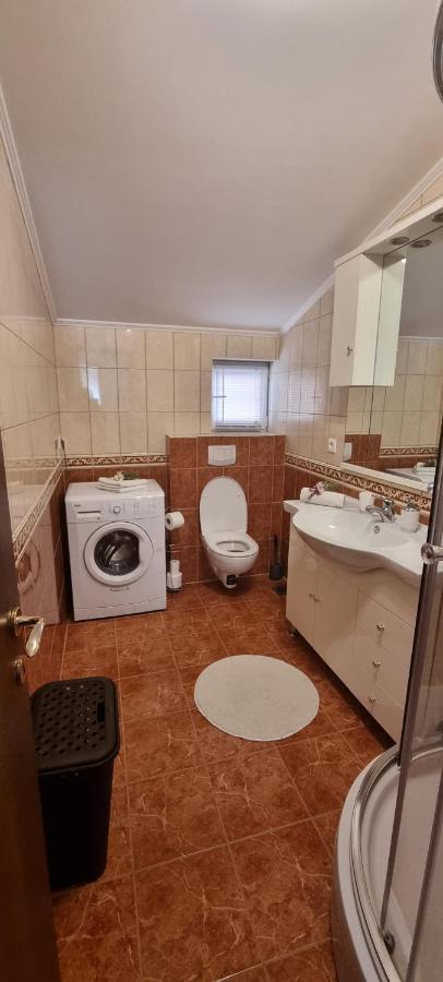 Apartments Cambellezza Kastela Luaran gambar