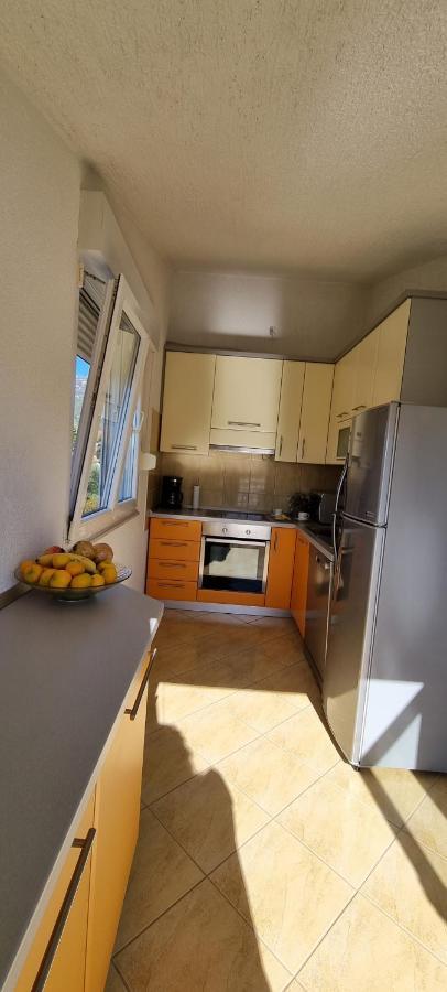 Apartments Cambellezza Kastela Luaran gambar