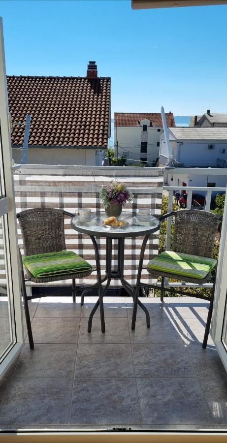 Apartments Cambellezza Kastela Luaran gambar